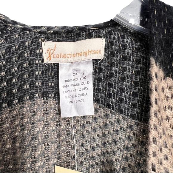 Collection 18 Women One Size Wrap Bohemian Tan Black Fringe Soft Winter Fall NEW - Picture 8 of 12